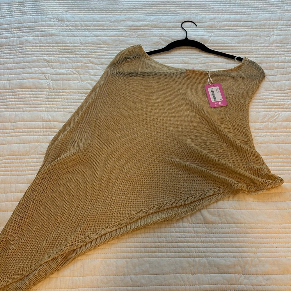 Edikted Poncho Top NWT
